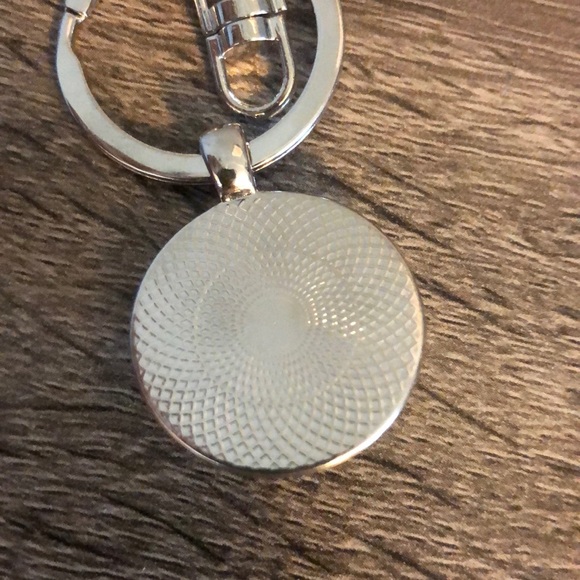 NWT Keychain - Picture 3 of 5